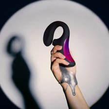 Lelo Enigma - революционный вакуумный стимулятор двойного действия