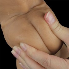 Реалистичный фаллос с высоко посаженной мошонкой Lovetoy Silicone Cock 30 см