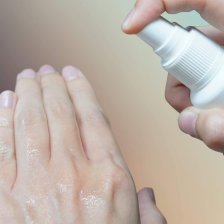 Интимный очищающий спрей для тела и игрушек Pjur Med Clean Spray 100 мл