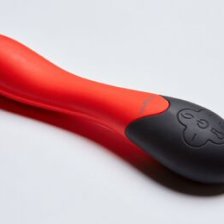 Вибратор Lynx для стимуляции точки G и подогревом алого цвета