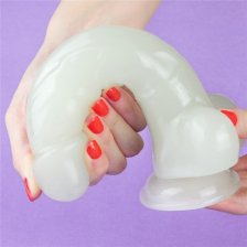 Светящийся в темноте фаллос на присоске Lumino Play Dildo 22 см